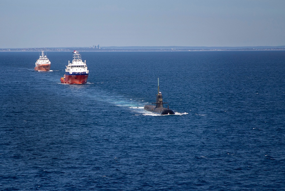 Phat hien tin hieu gan noi tau ngam Indonesia bien mat hinh anh