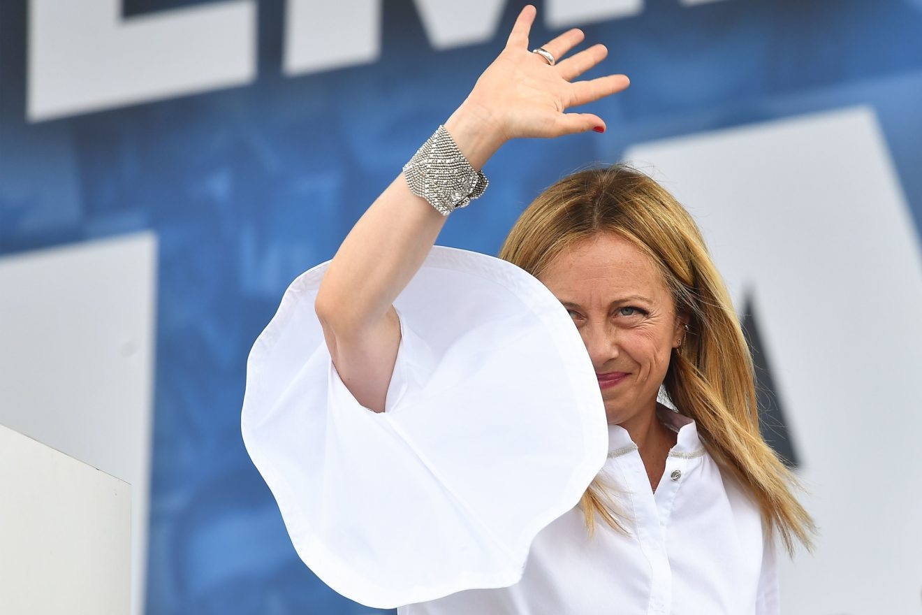 Italy se co nu thu tuong dau tien? hinh anh