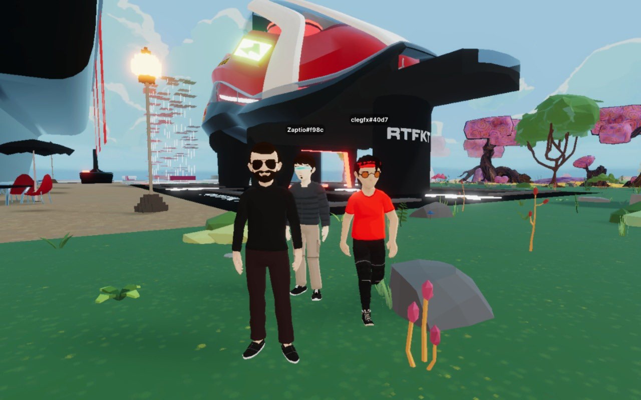 Mot tuan trong vu tru ao dien ra nhu the nao hinh anh