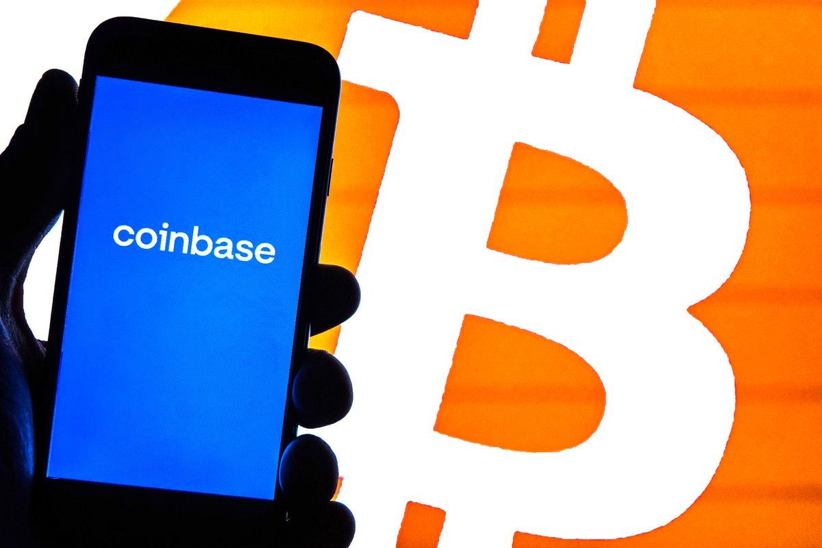 Tang Bitcoin, Coinbase sap san vi qua tai hinh anh