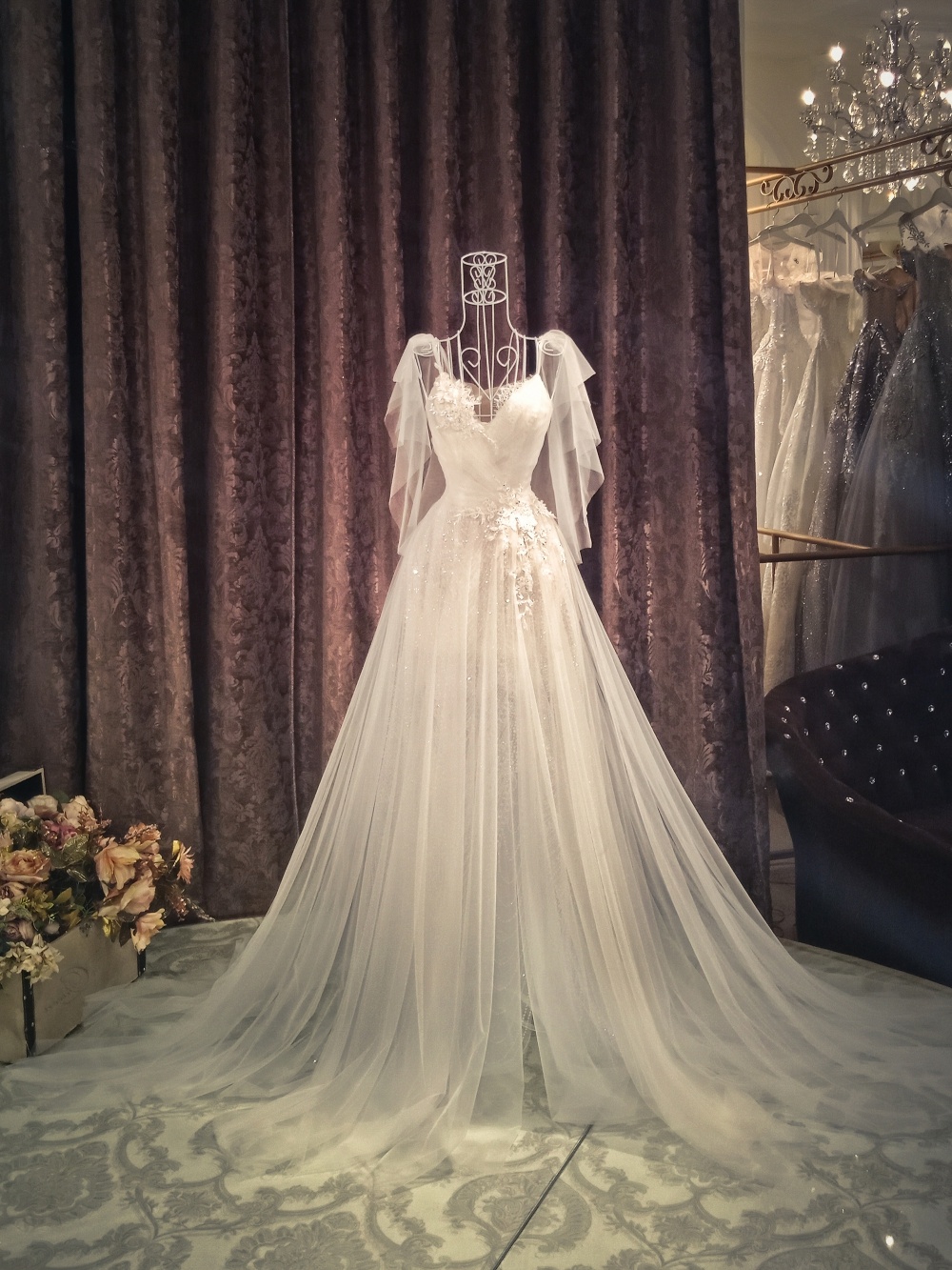 Vay cuoi 120 trieu dong cua Diep Lam Anh anh 13