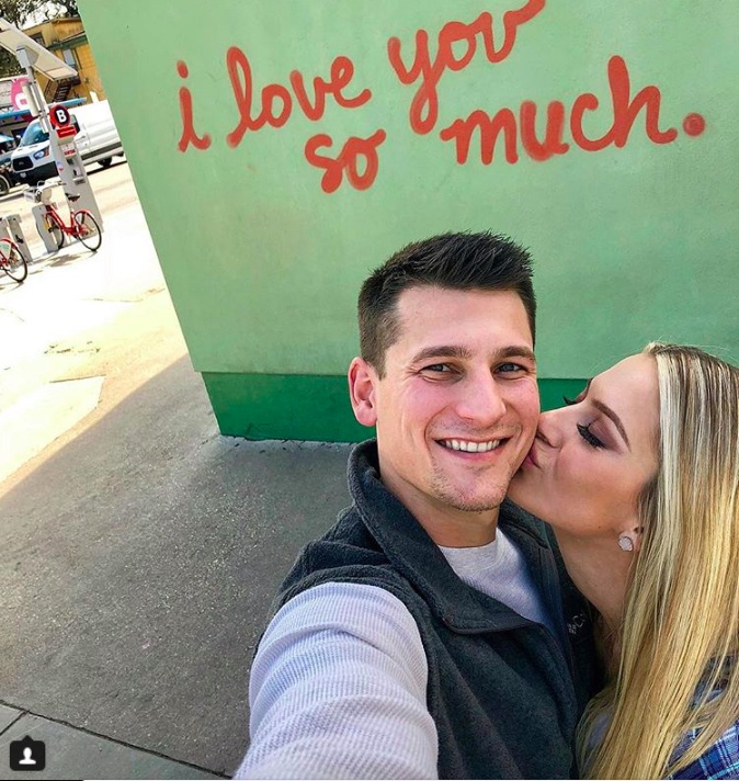 hinh anh ban trai cua Miss USA 2018 anh 11