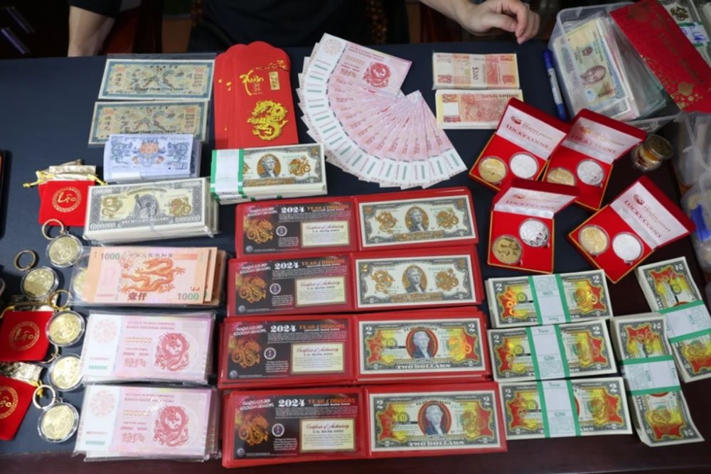 Tien ky niem hinh con Rong hut khach truoc Tet Giap Thin 2024 hinh anh