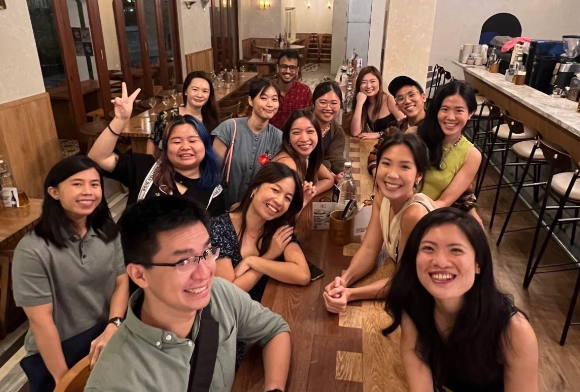 The he 'can hoi nguoi' sau dai dich hinh anh