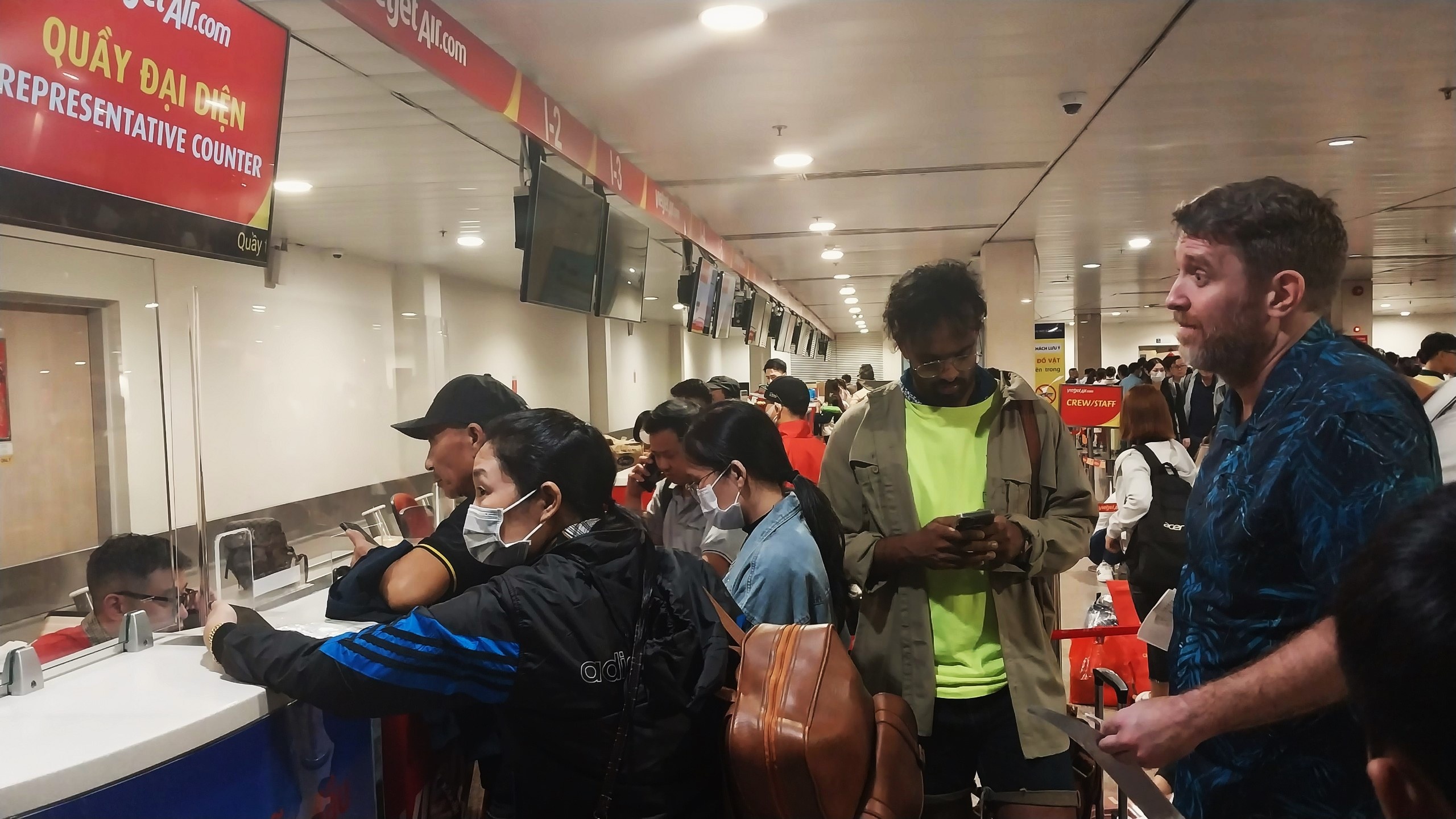 Di may bay Tet anh 3