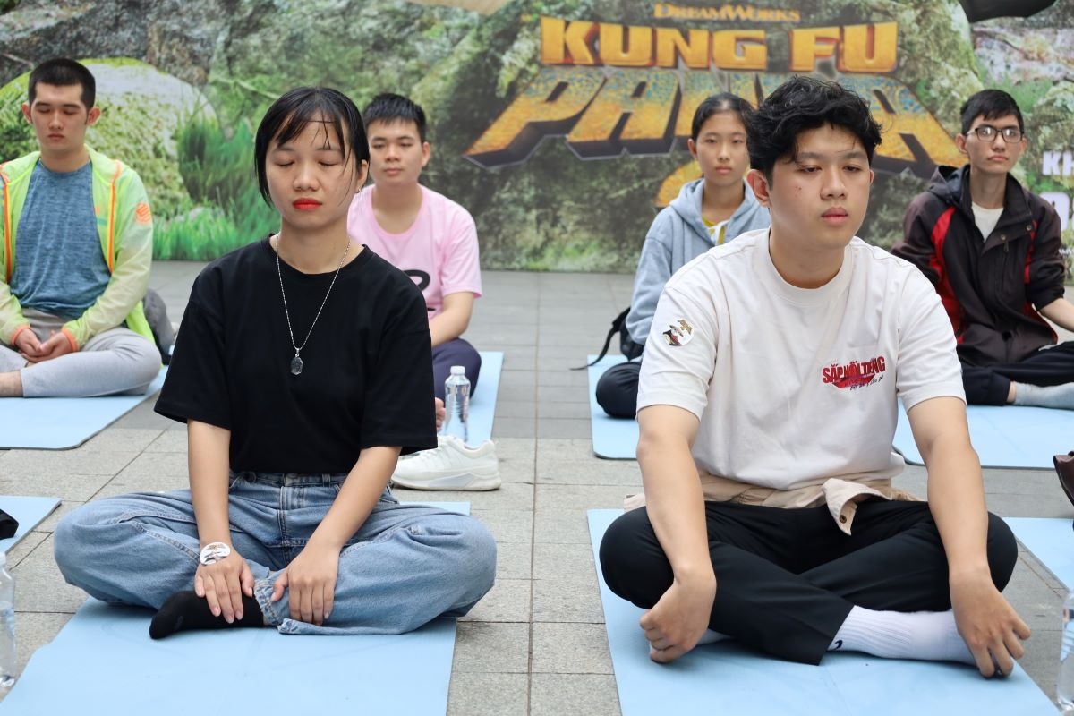 cuoc thi ngoi khong anh 2