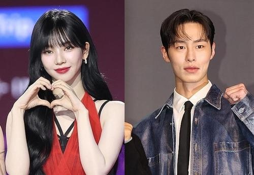 Vi sao fan noi gian khi than tuong K-pop hen ho hinh anh