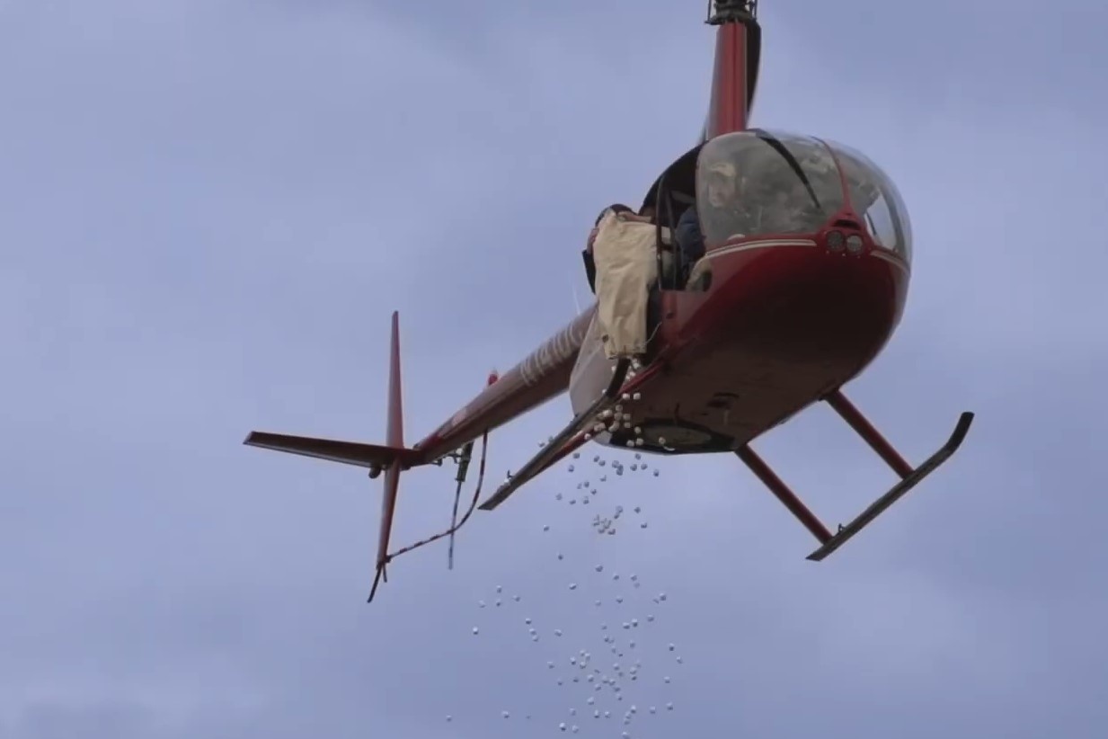 'Mua keo deo' trut xuong, tre do xo ra nhat nhung co canh bao khong an hinh anh