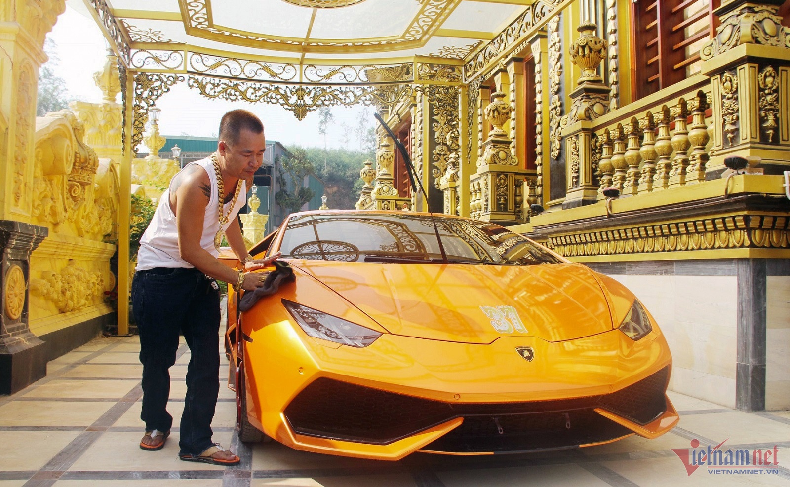 lâu đài dát vàng ảnh 3 lau dai dat vang anh 3