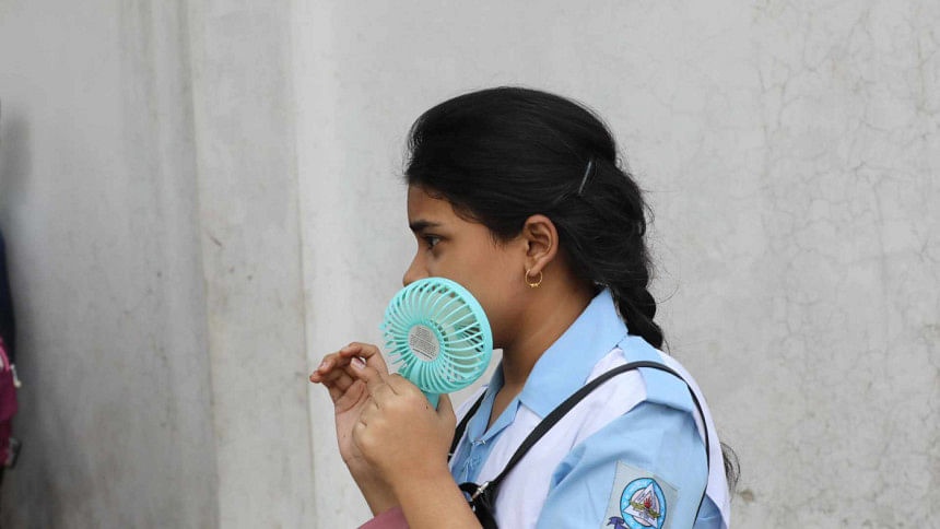 nghi hoc vi nang nong anh 1