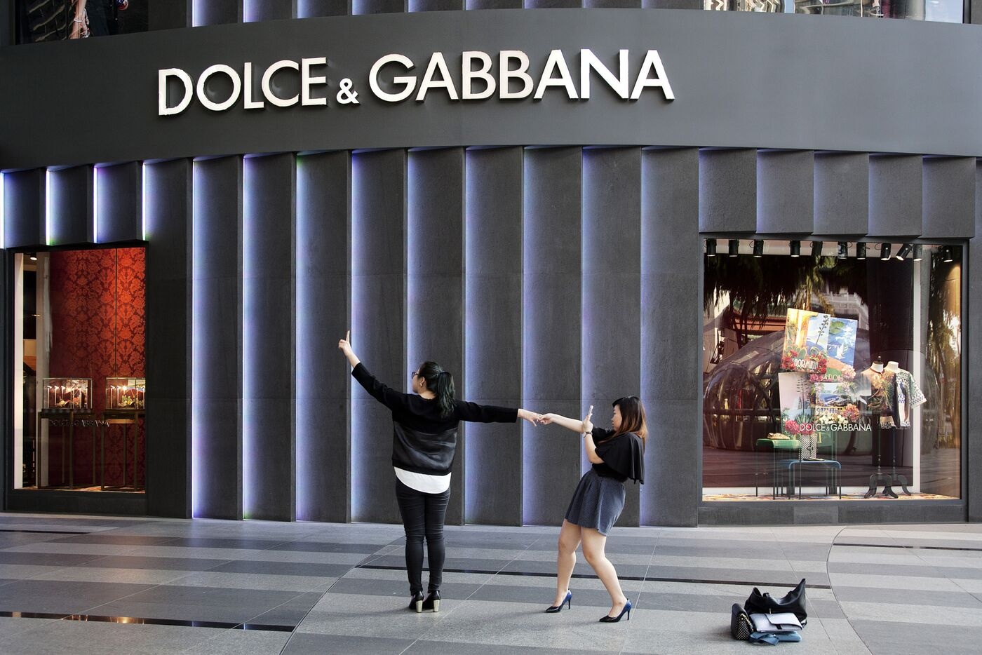 hang xa xi mat gia anh 2