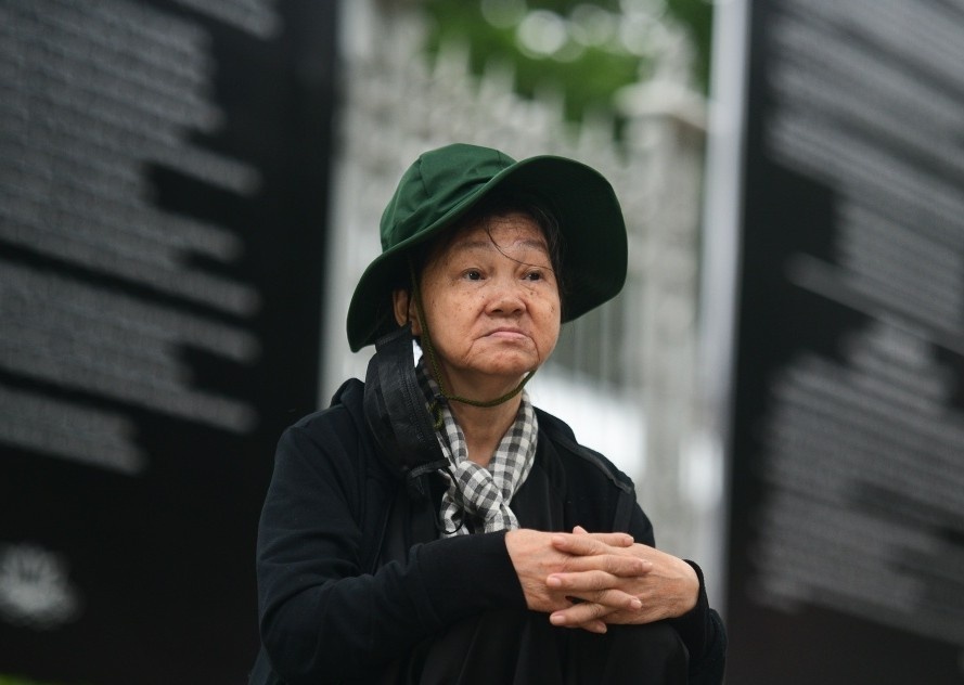 Nguoi dan dua tien Tong Bi thu theo nhung cach rieng o TP.HCM hinh anh