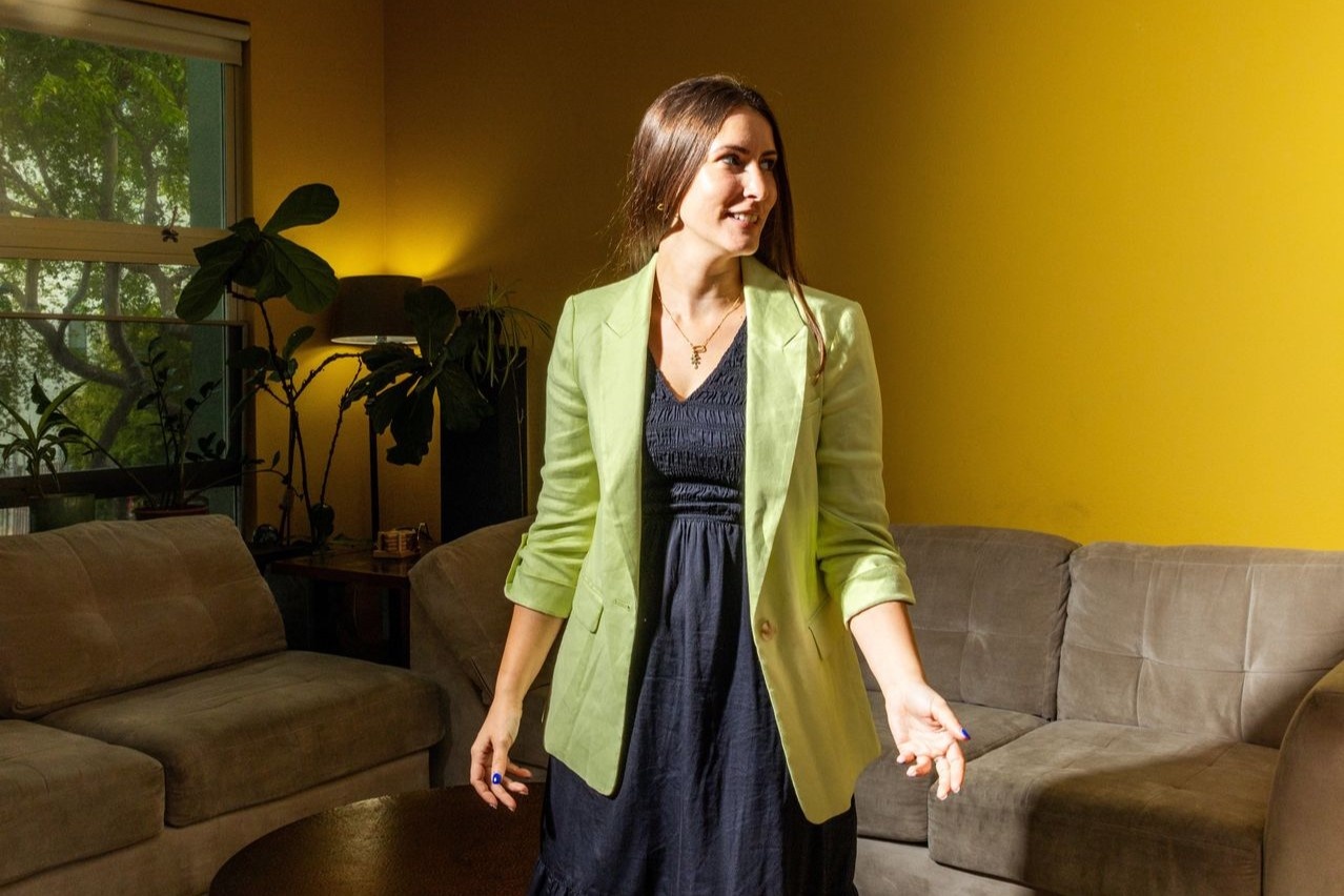 Vi sao nhieu nguoi My di thue tu quan ao den quan tai? hinh anh