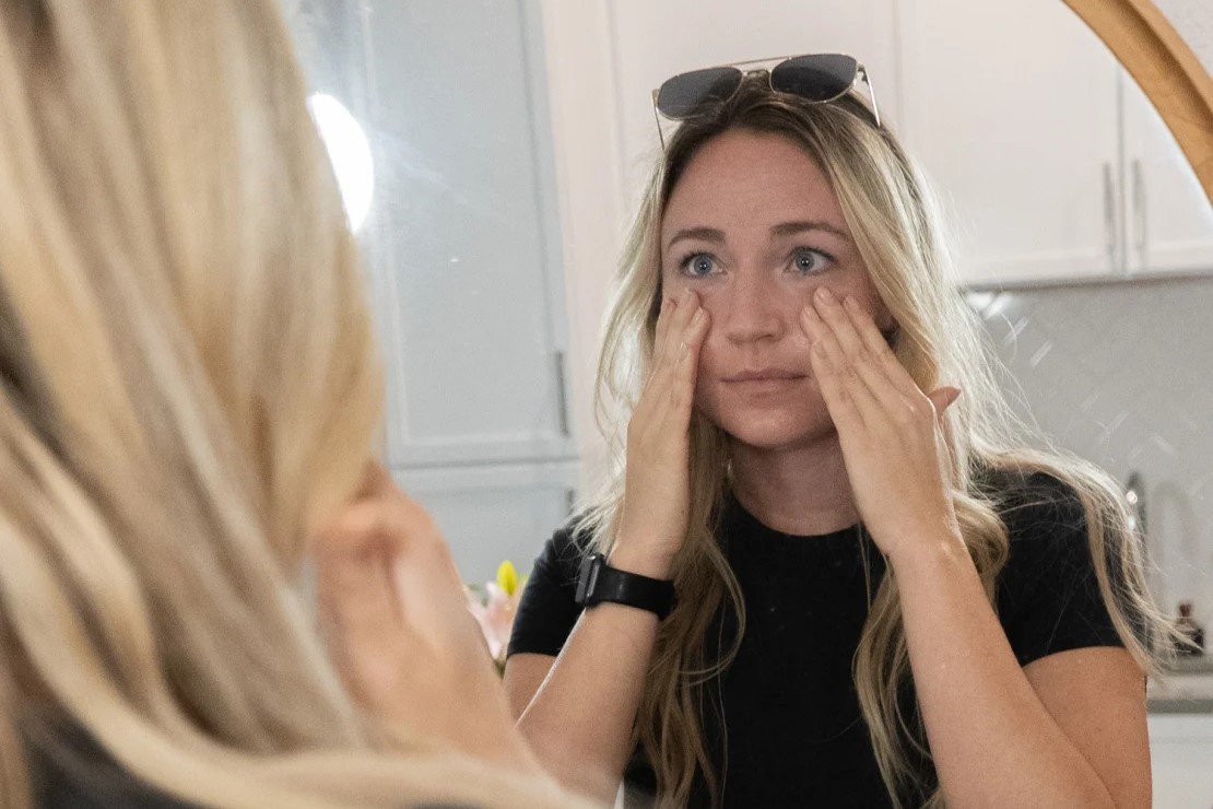 Kem chong nang hoa hoc va khoang chat: Loai nao tot hon? hinh anh