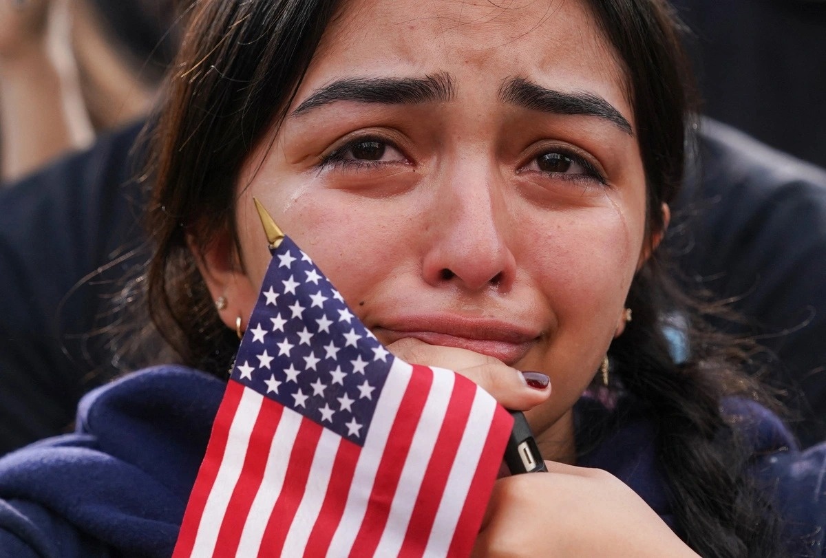 Phu nu My ru nhau ne dan ong, khong hen ho khi ong Trump chien thang hinh anh