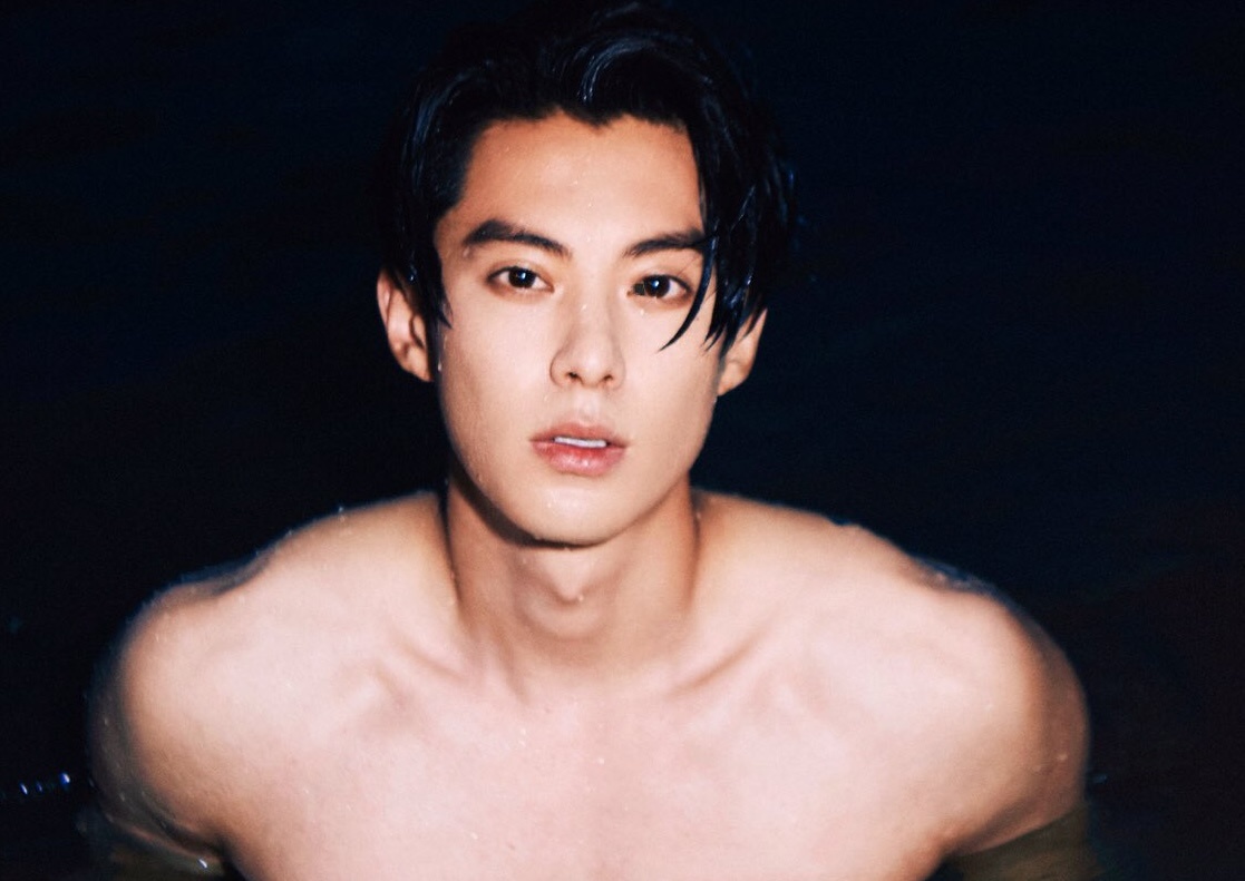 Ban trai 6 mui, mat to nhu Vuong Hac De khien phu nu Trung Quoc me man hinh anh