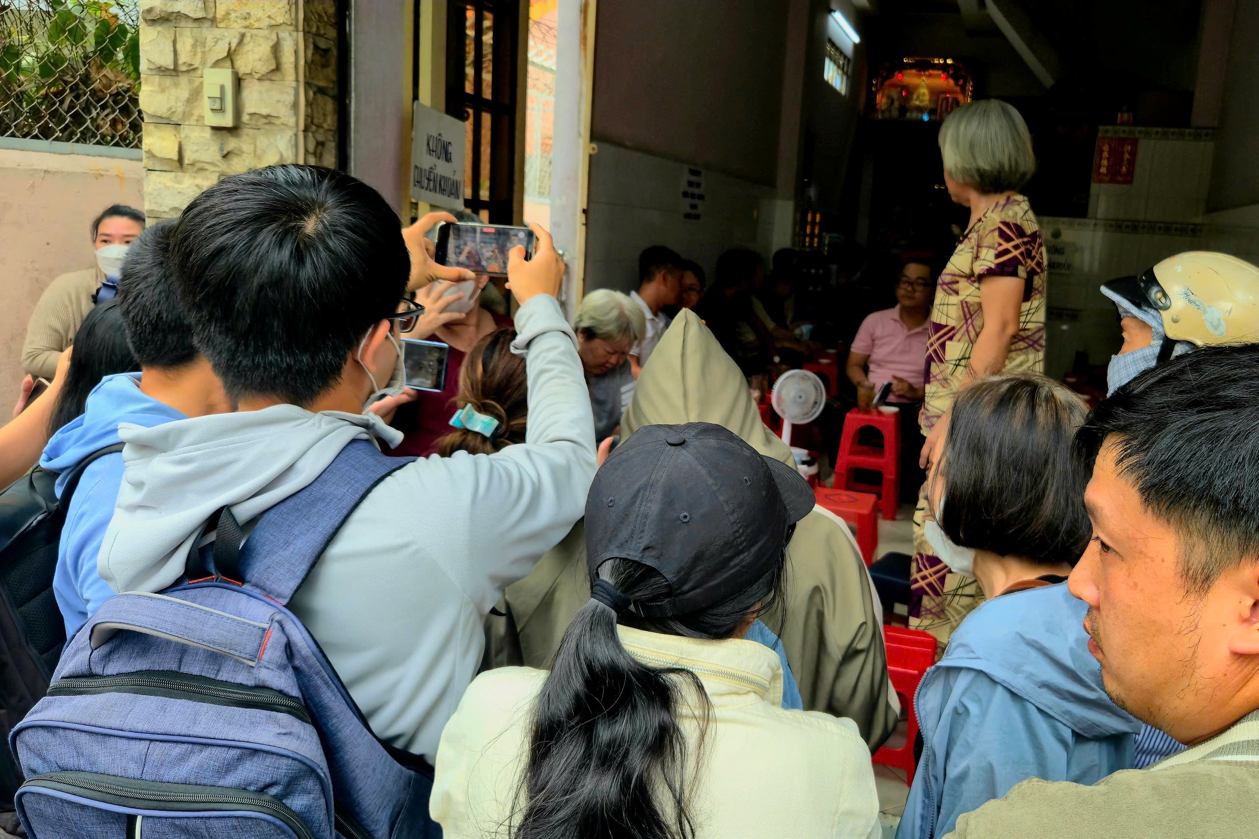 banh canh Nguyen Phi Khanh anh 4