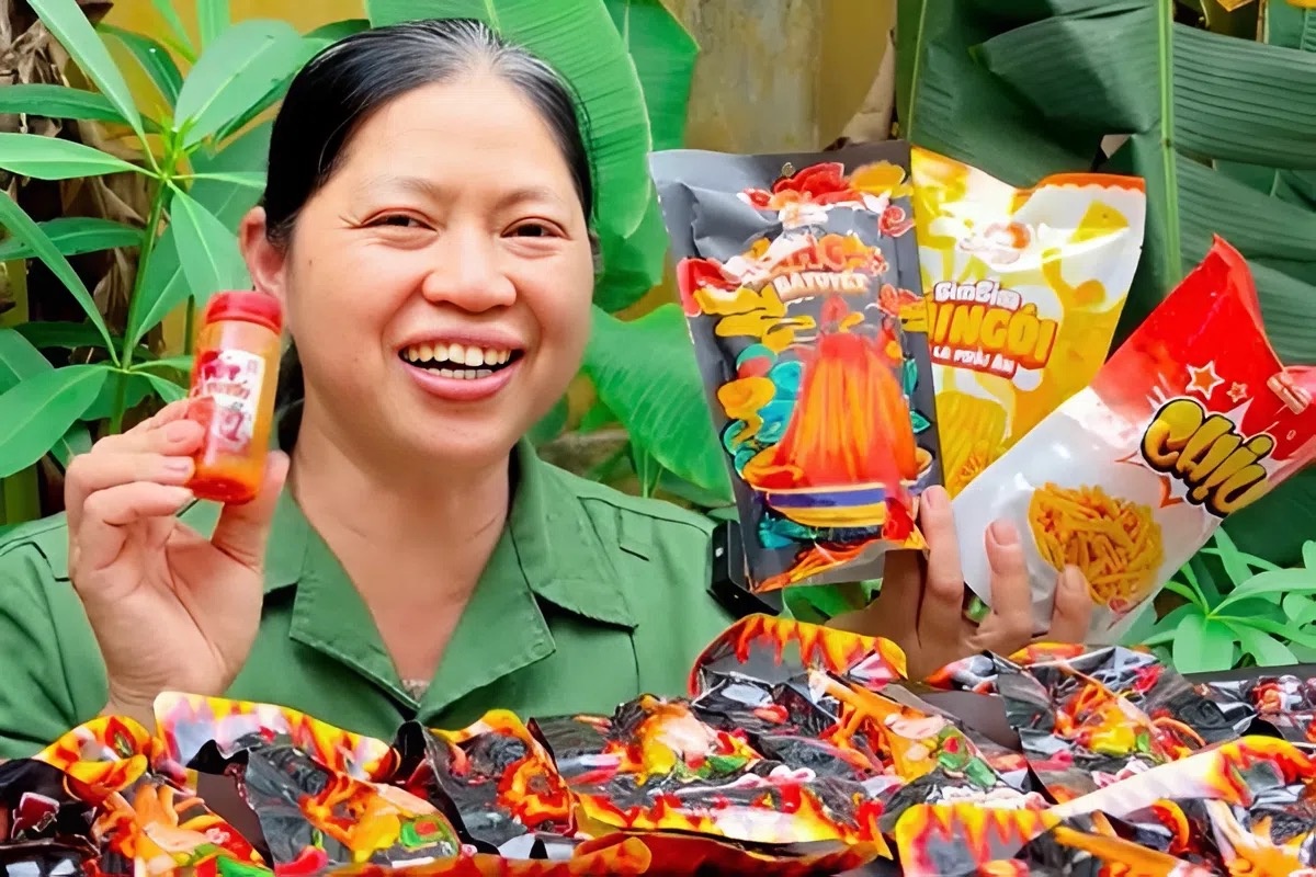 Dong thai cua TikToker 'An cung Ba Tuyet' khi cong ty giai the hinh anh