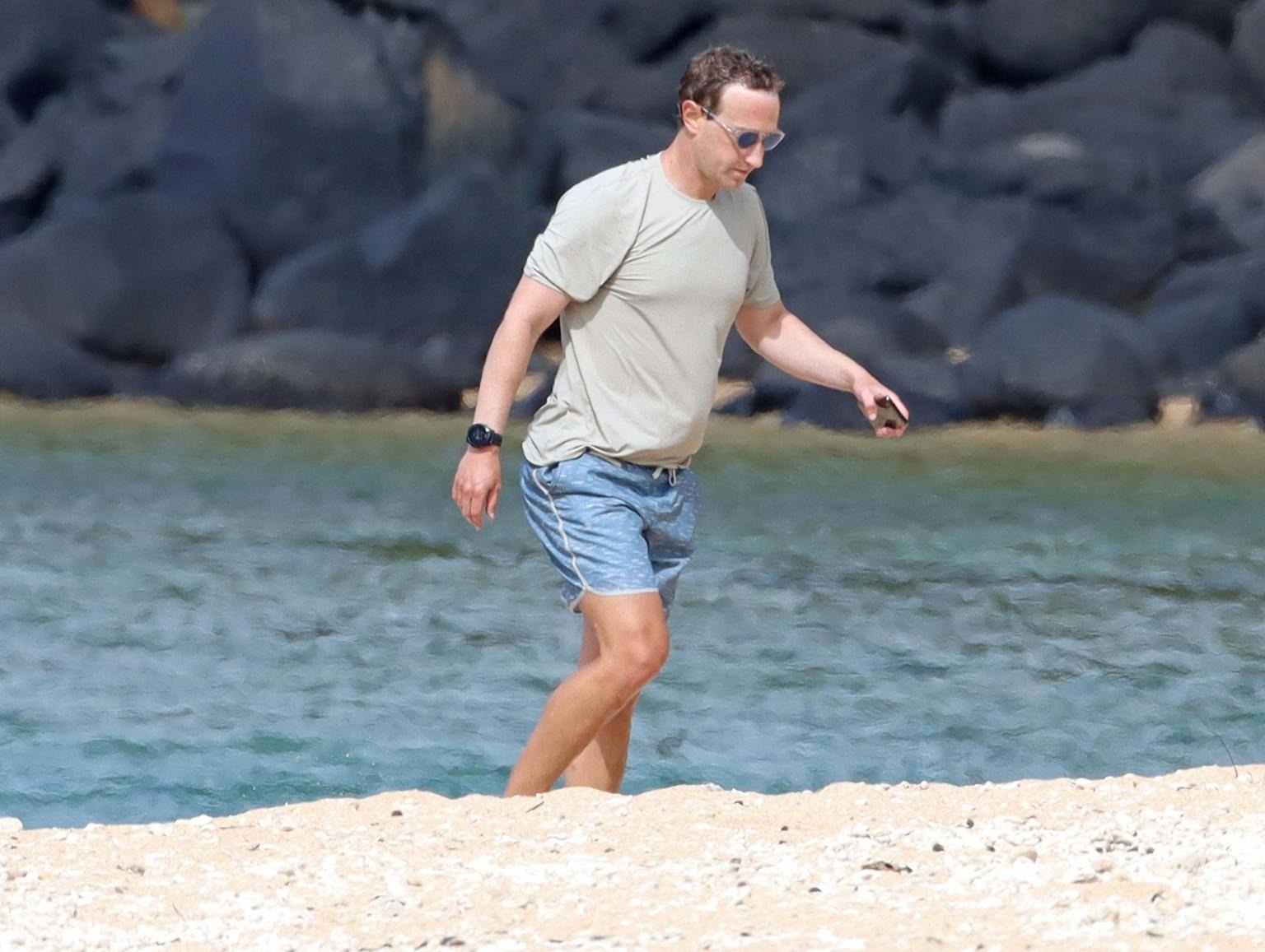 Ham tru an 'tan the' cua Mark Zuckerberg lai gay buc xuc hinh anh