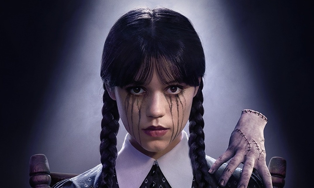 Nguon goc rung ron cua 'Gia dinh Addams' ngoai doi thuc hinh anh