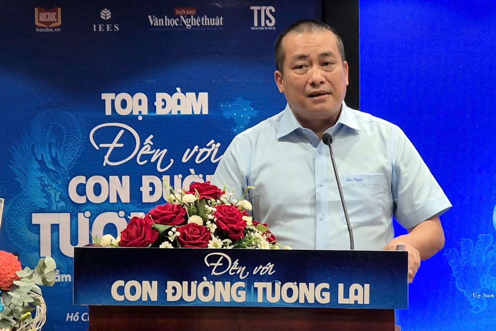 9 du doan cho tuong lai Viet Nam cua nha nghien cuu Nguyen Xuan Tuan hinh anh