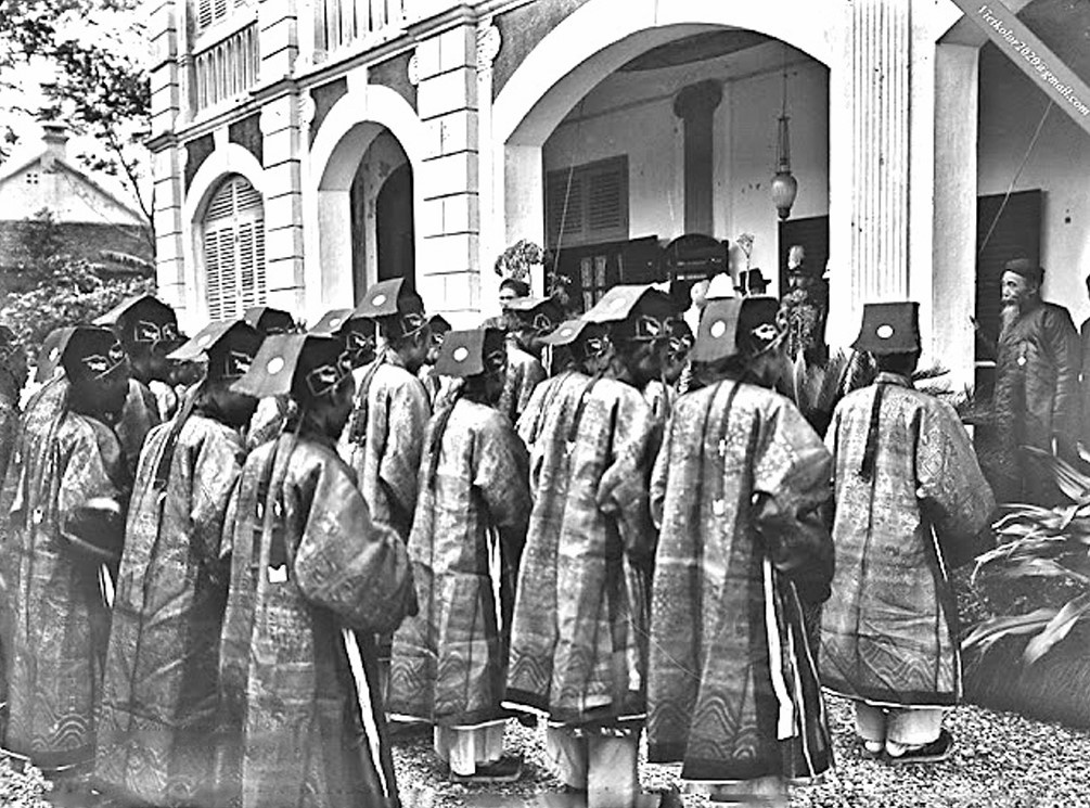 thi cu thoi phong kien anh 6