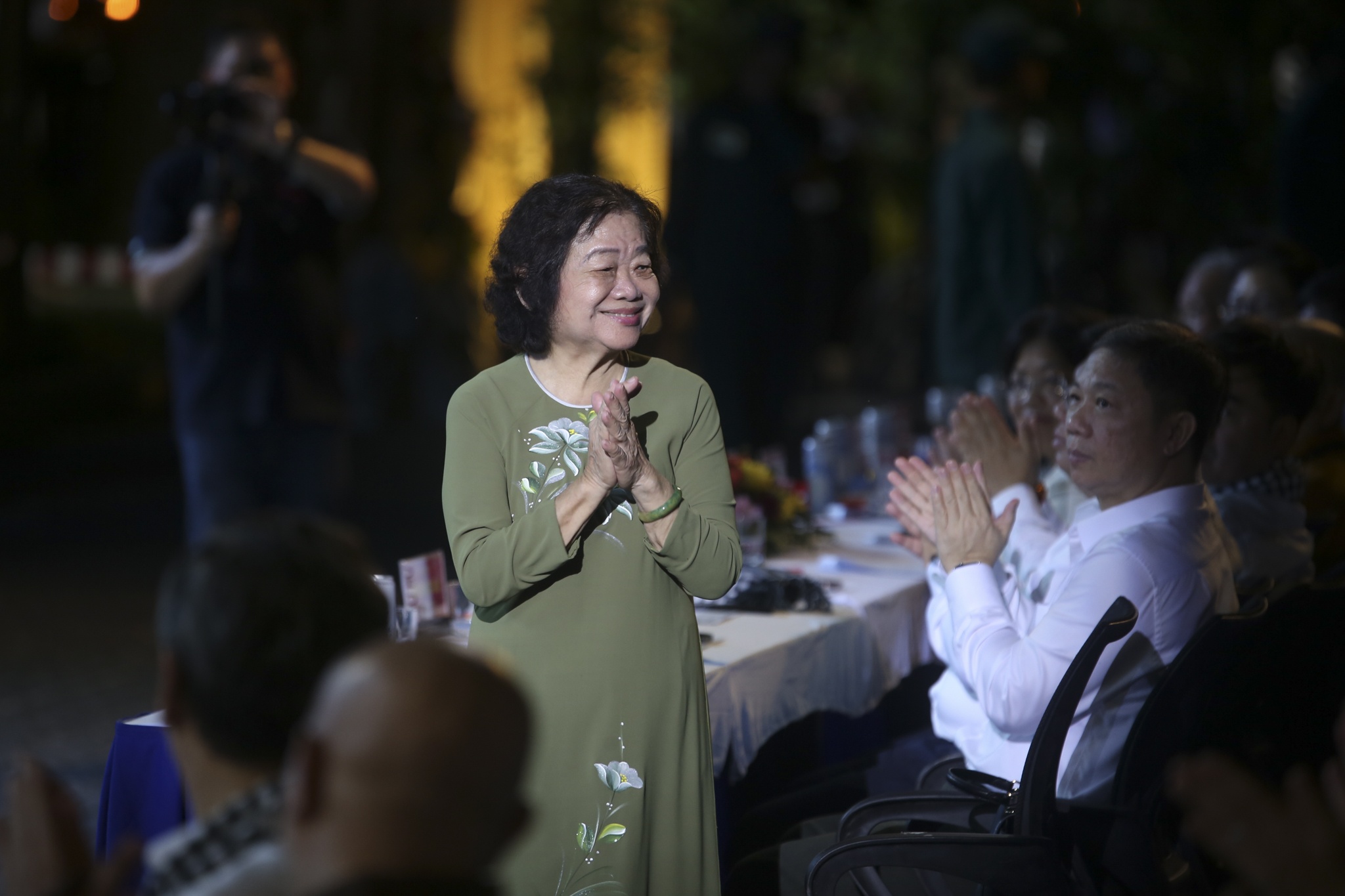 hoi sach con dao 2025 anh 2