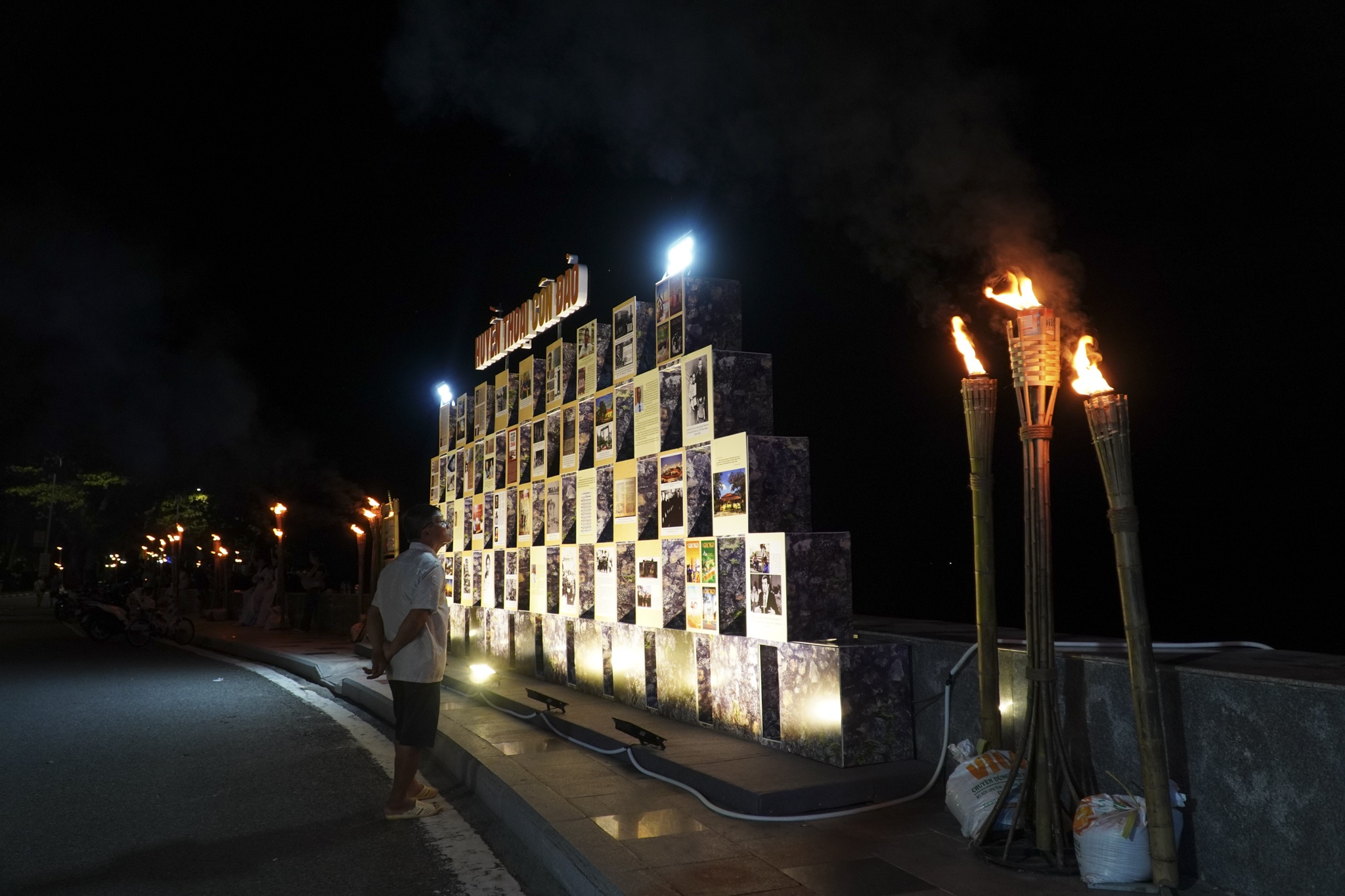 hoi sach con dao 2025 anh 24