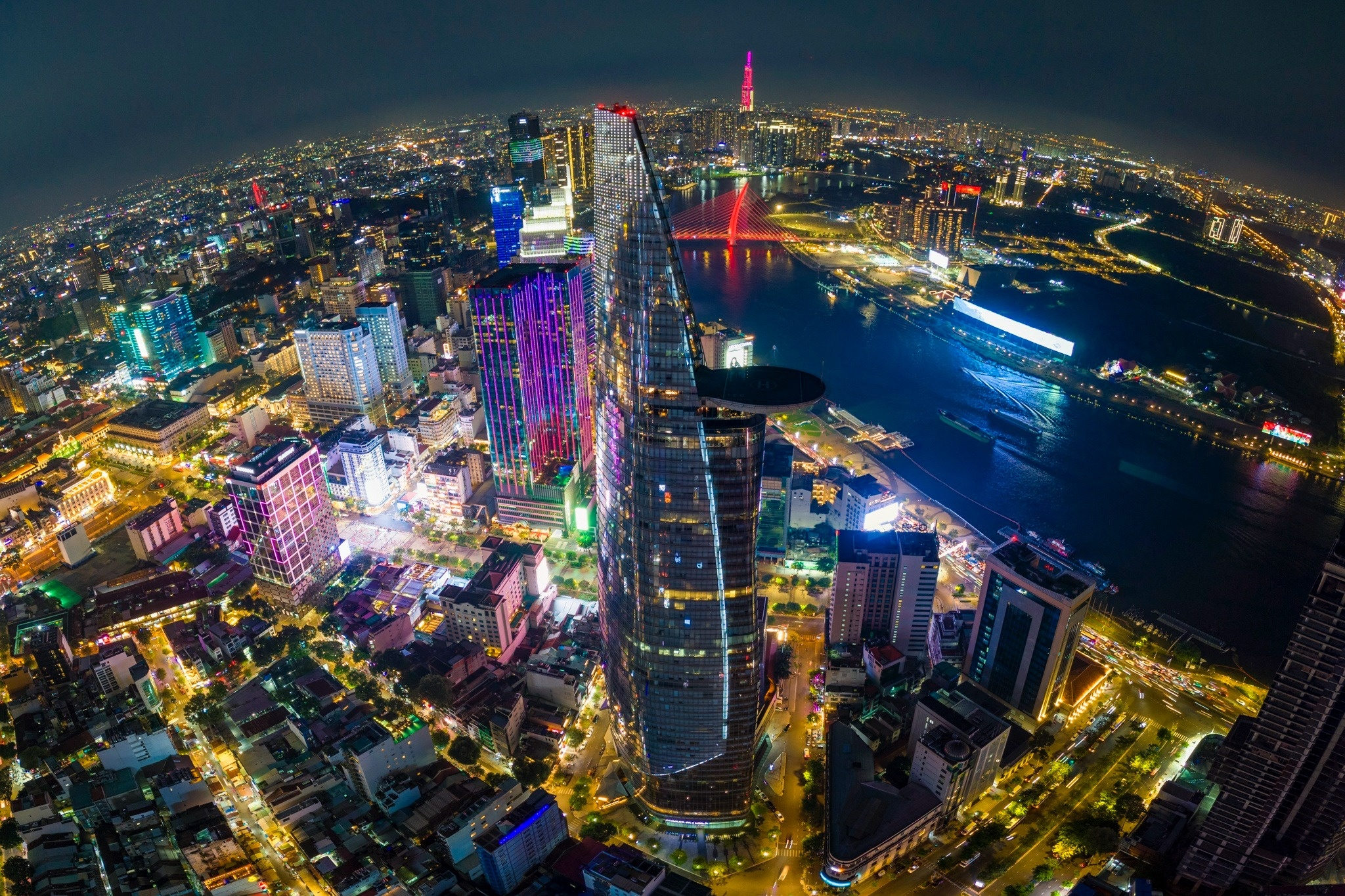 Tai hien nua the ky doi thay cua TP.HCM tai Duong sach Tet 2026 hinh anh