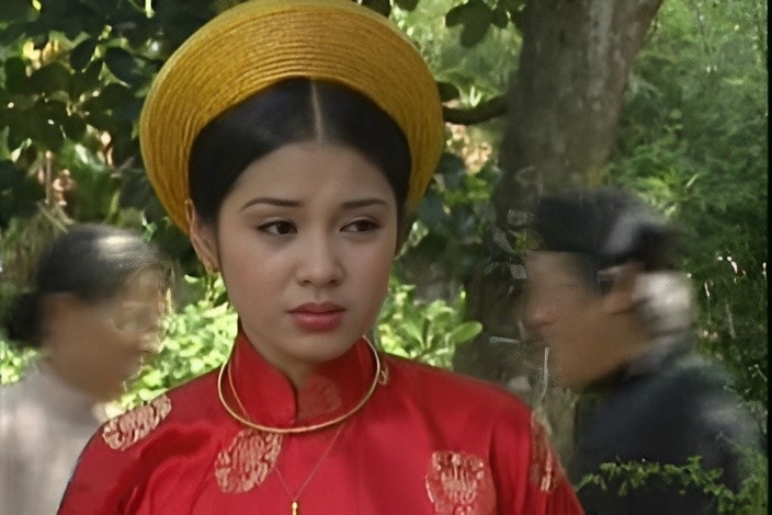 Tac gia 'Nguoi dep Tay Do' tung ban chanh muoi de nuoi con hinh anh