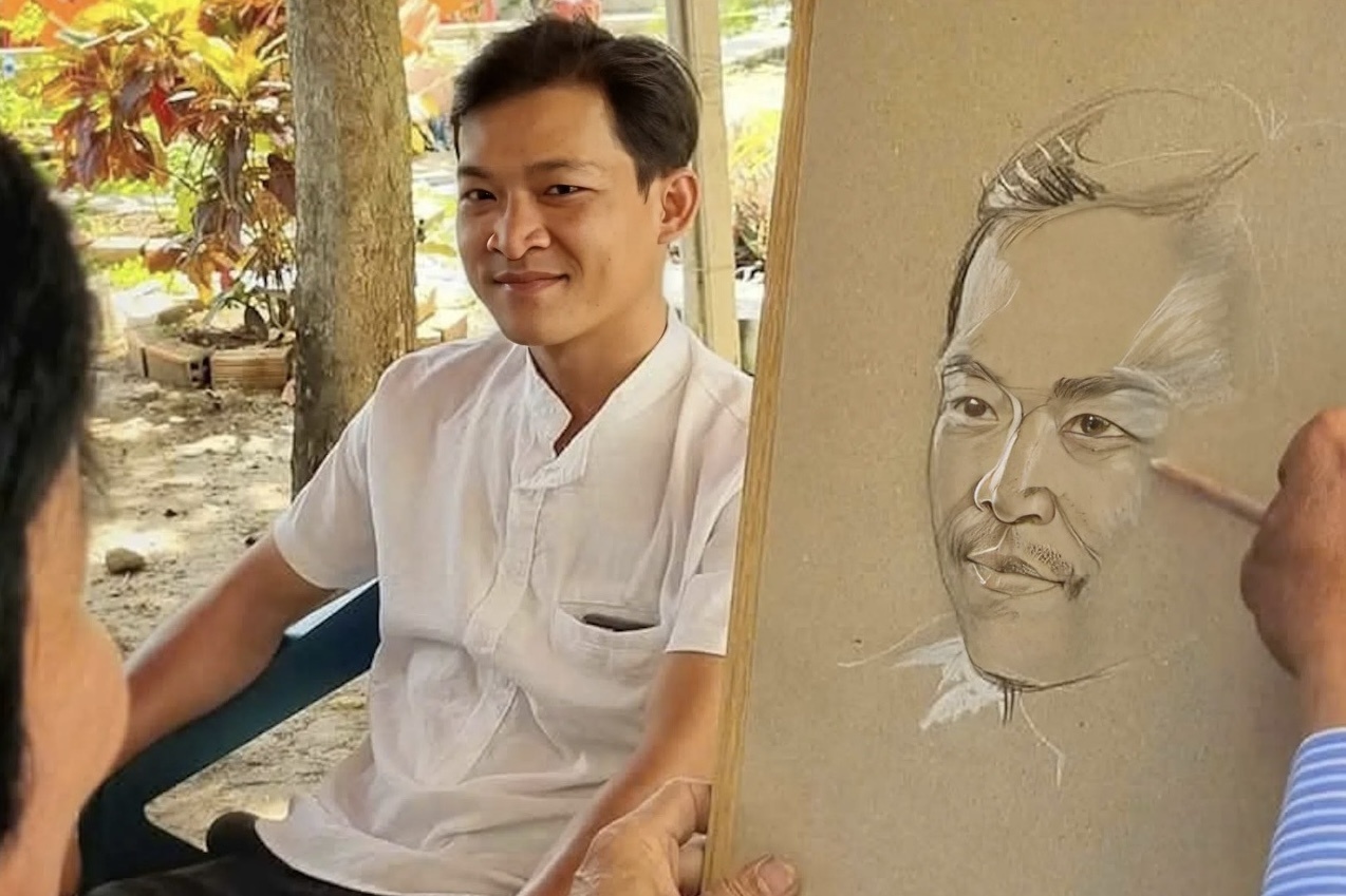 Sang lam cong ty, chieu ve ban kho, toi ngoi viet van hinh anh