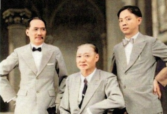 Chan dung cu phu so huu hang nghin bat dong san o Sai Gon - Cho Lon hinh anh