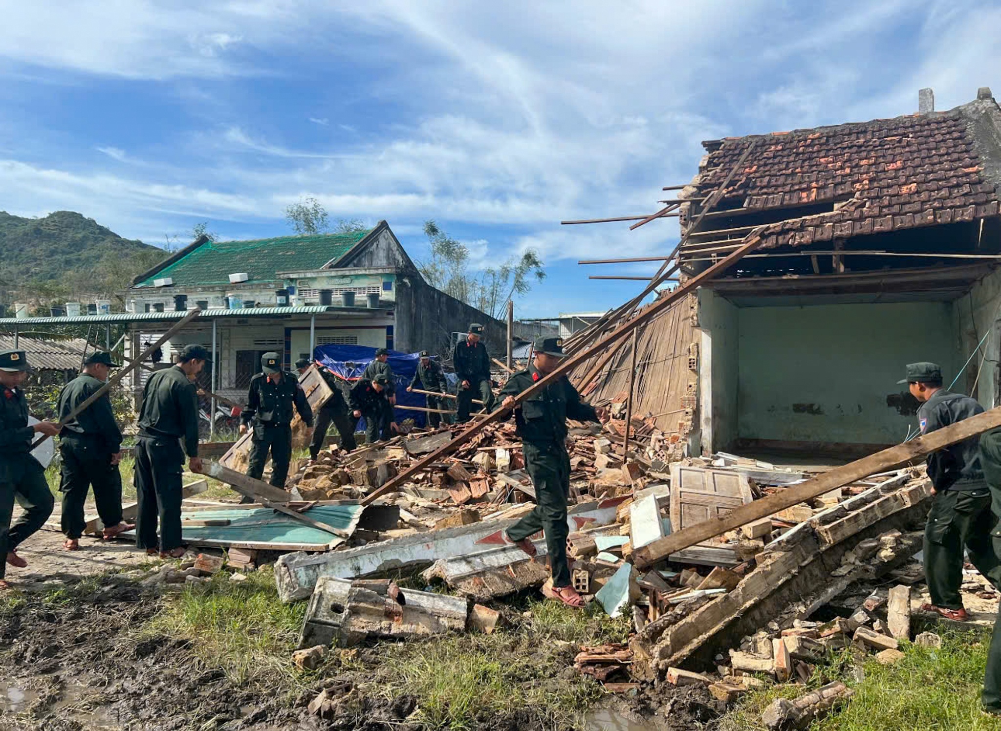 canh sat co dong anh 1