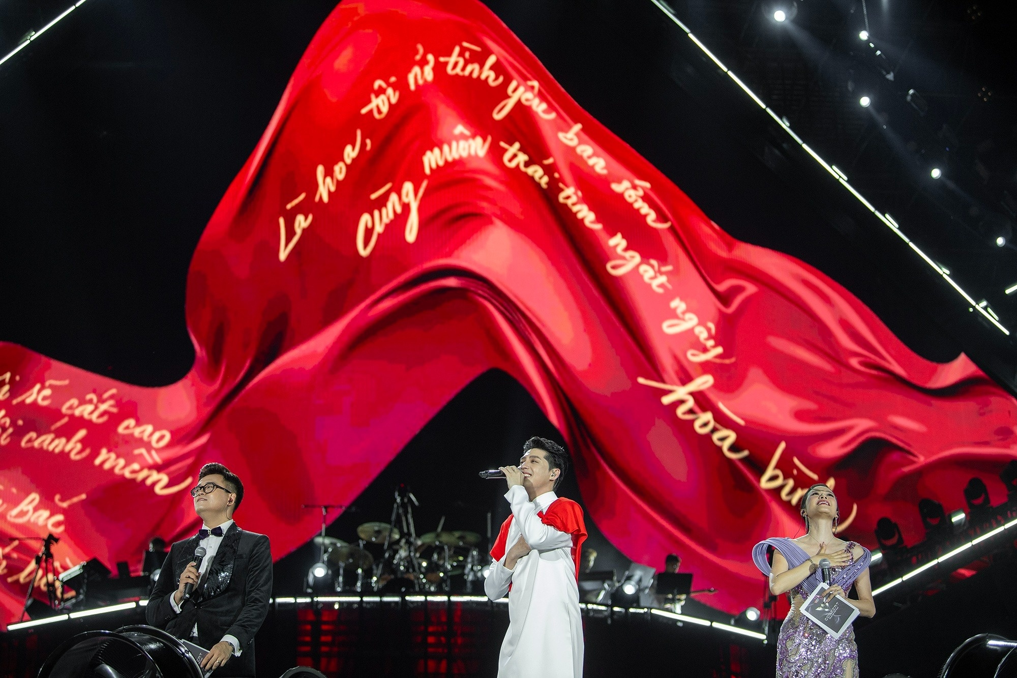 Nen tang dac biet de phat trien dat nuoc hinh anh