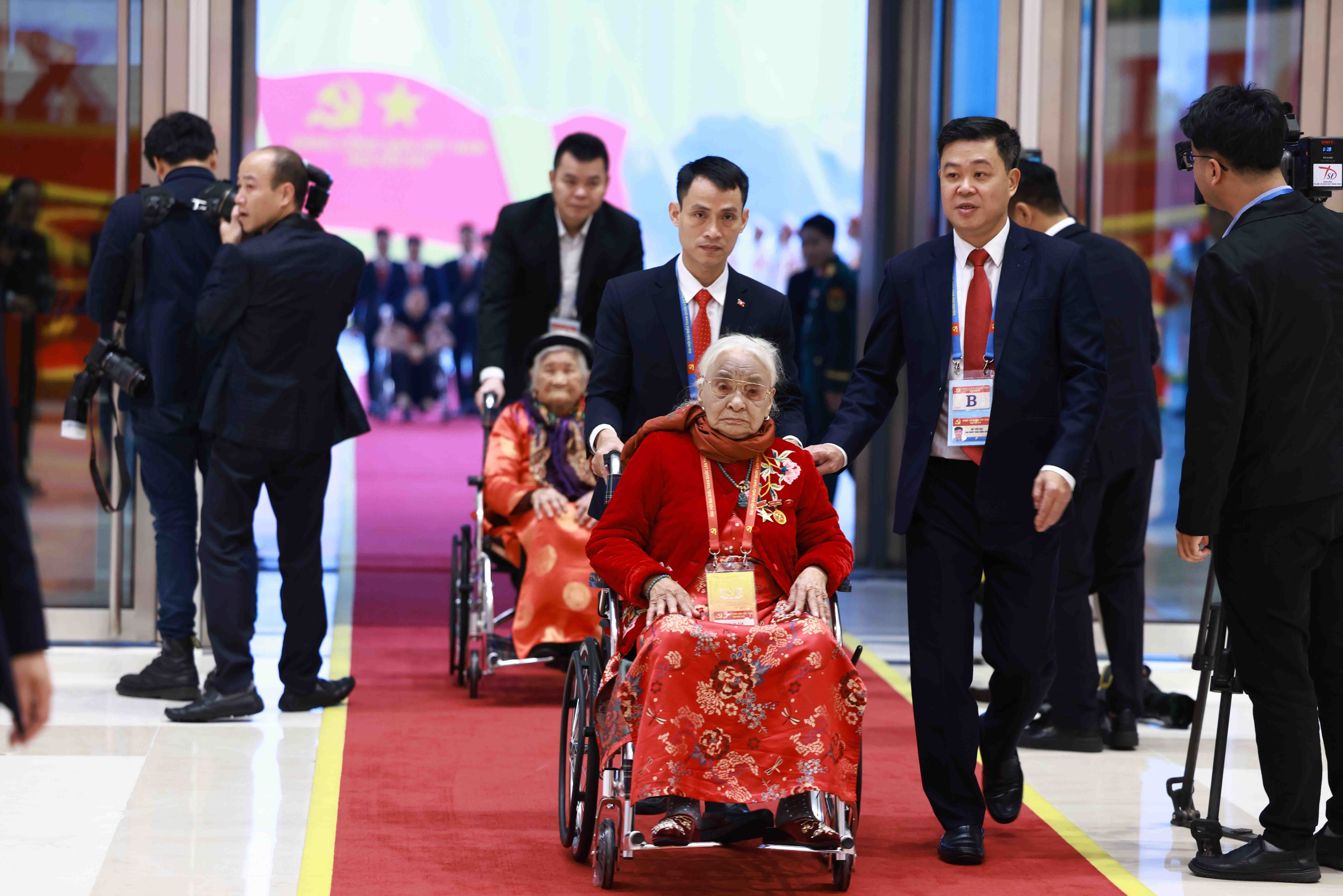 Dai hoi dai bieu anh 2