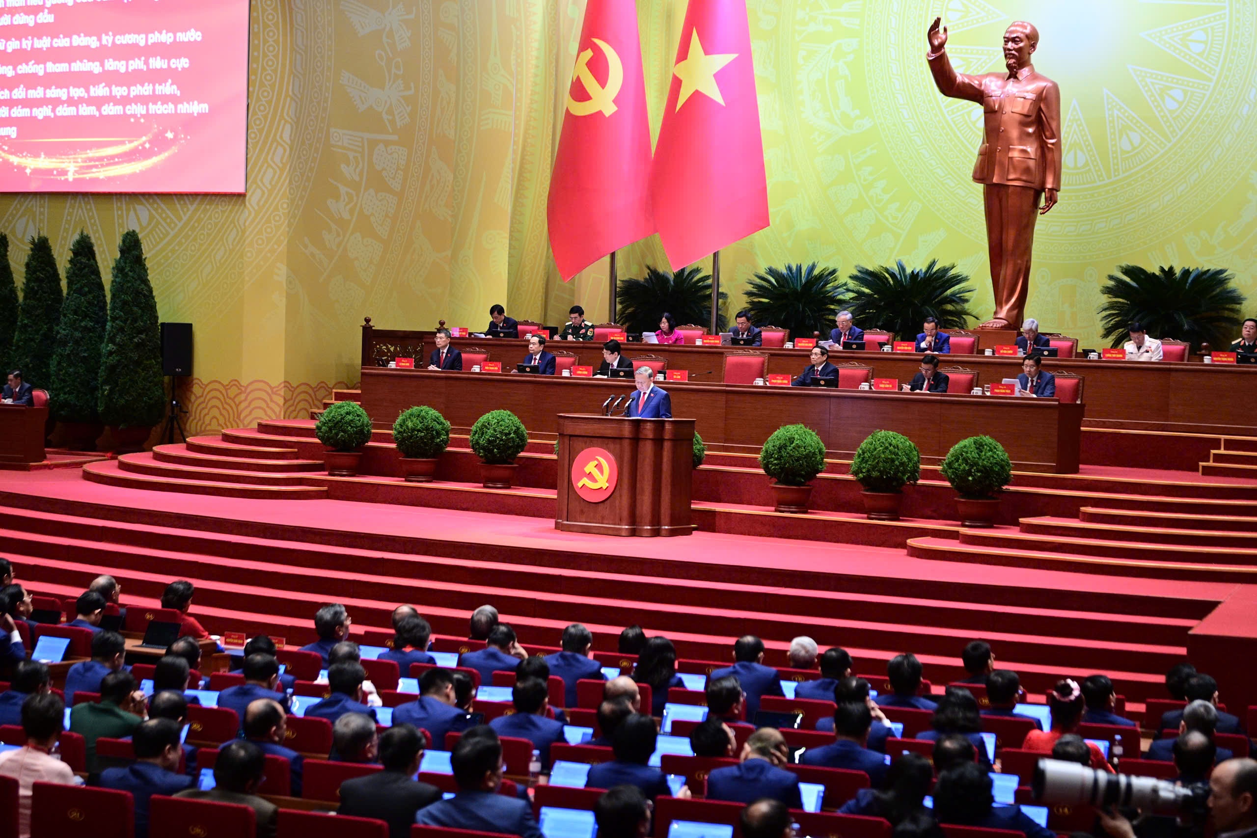 Dai hoi dai bieu anh 4