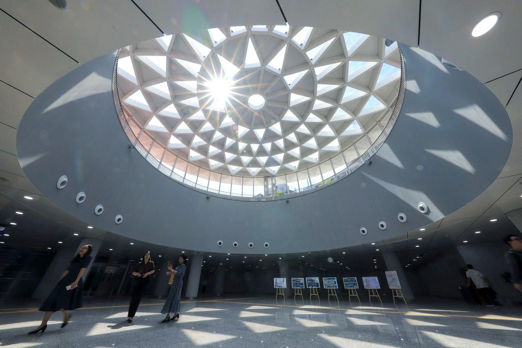 'Trai tim' cua metro TP.HCM hinh anh