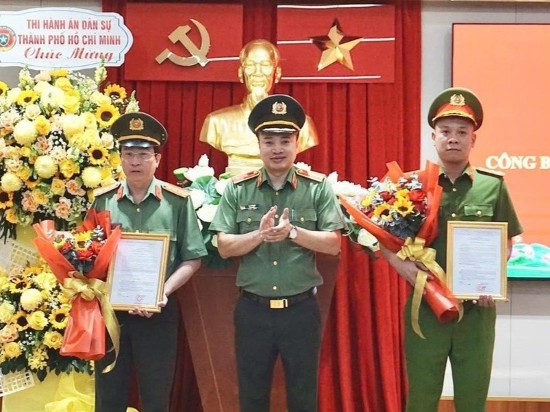 Cong an TP.HCM co tan thu truong hai co quan dieu tra hinh anh