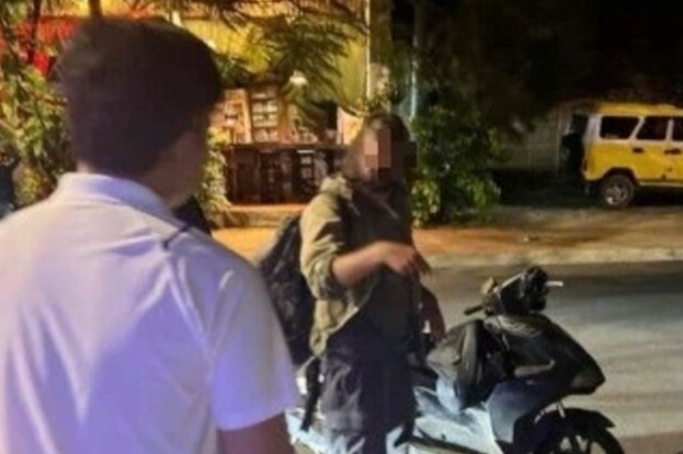 Du khach nuoc ngoai dam trong thuong can bo cong an o Mui Ne hinh anh