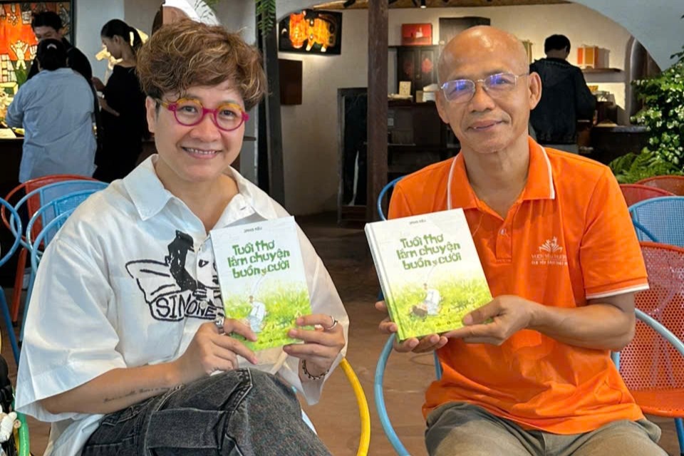 Mot thang hoat dong Thu vien Nguoi cung TS Nguyen Manh Hung hinh anh