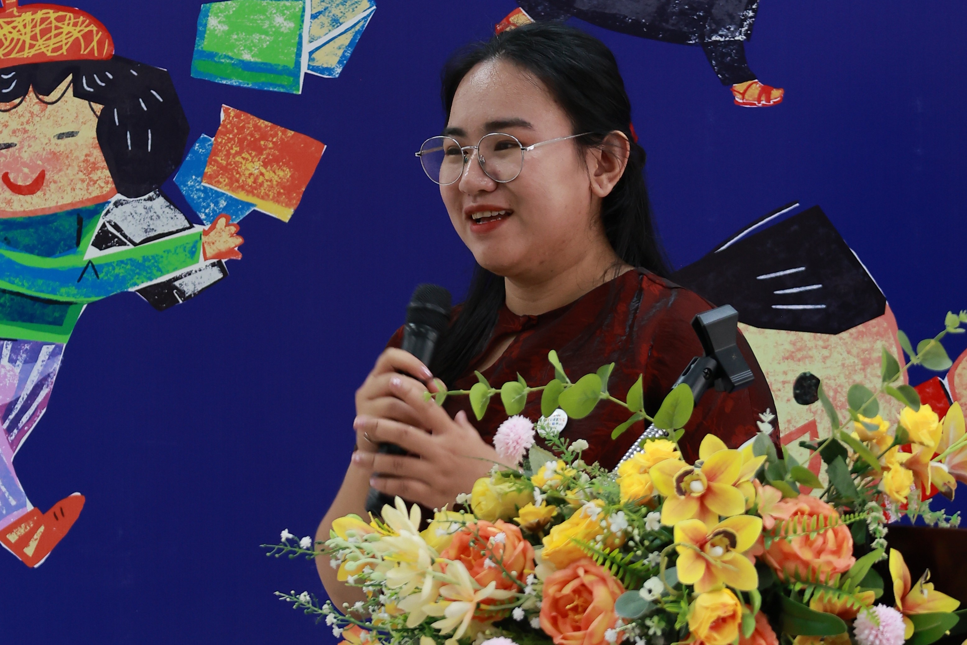 sach tranh Viet Nam anh 1