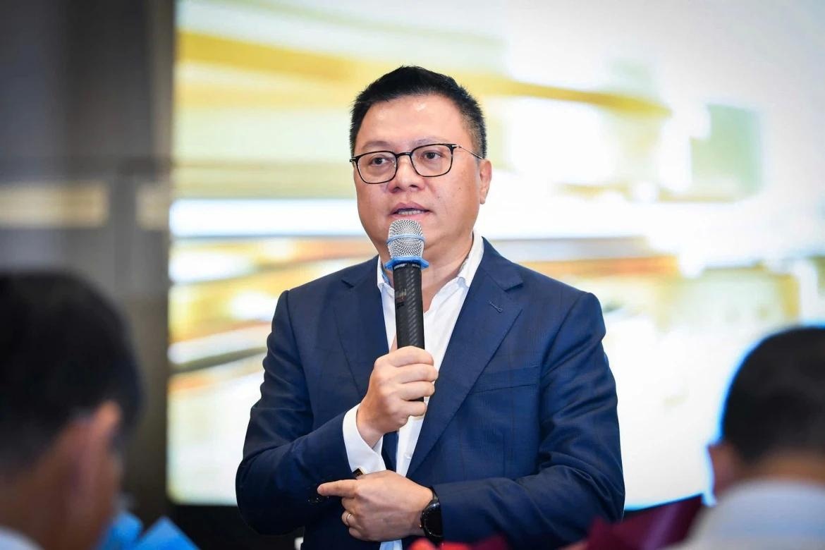 Cach bao chi gianh lai doc gia tu tay cac nen tang xuyen bien gioi hinh anh