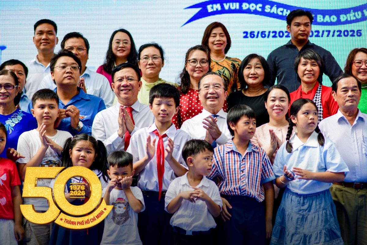 Khai mac Hoi sach Thieu nhi TP.HCM quy mo lon nhat tu truoc den nay hinh anh