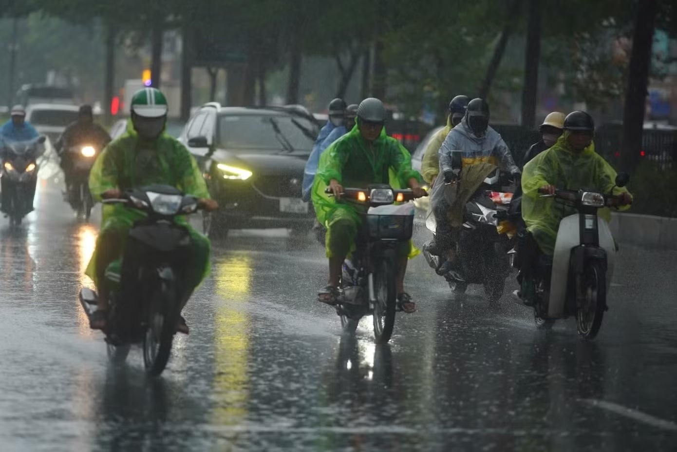 Từ chiều tối nay, miền Bắc mưa lớn