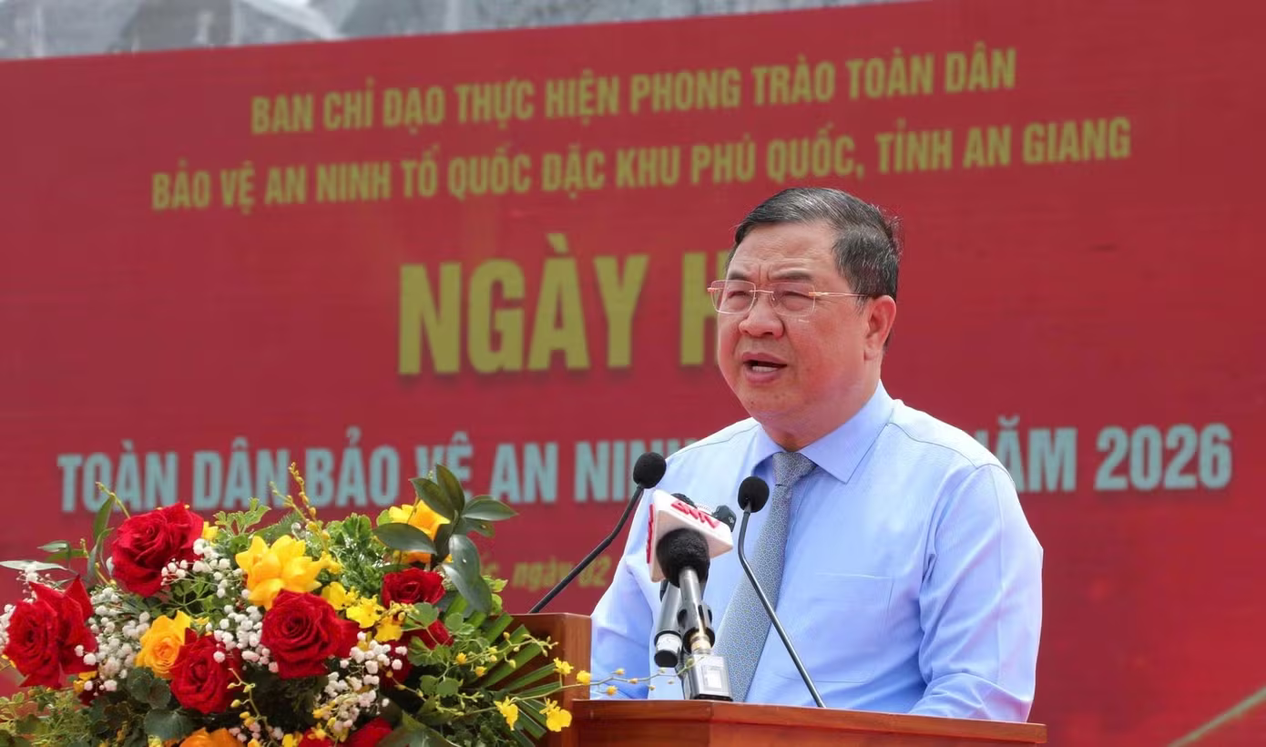 ph&uacute; quốc ảnh 2