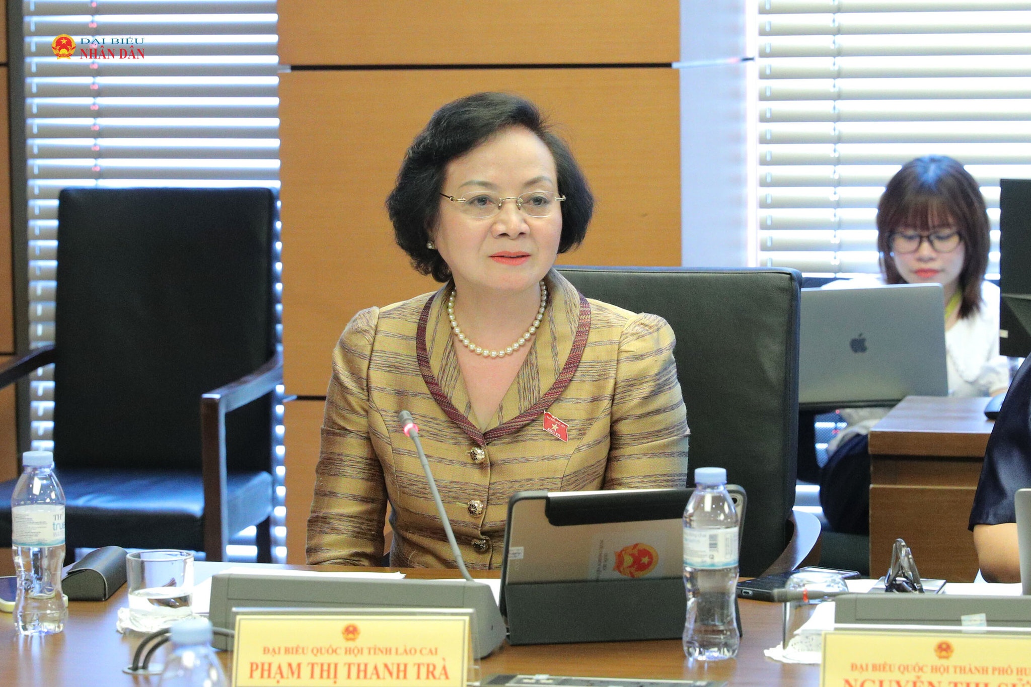 xuất bản ảnh 4