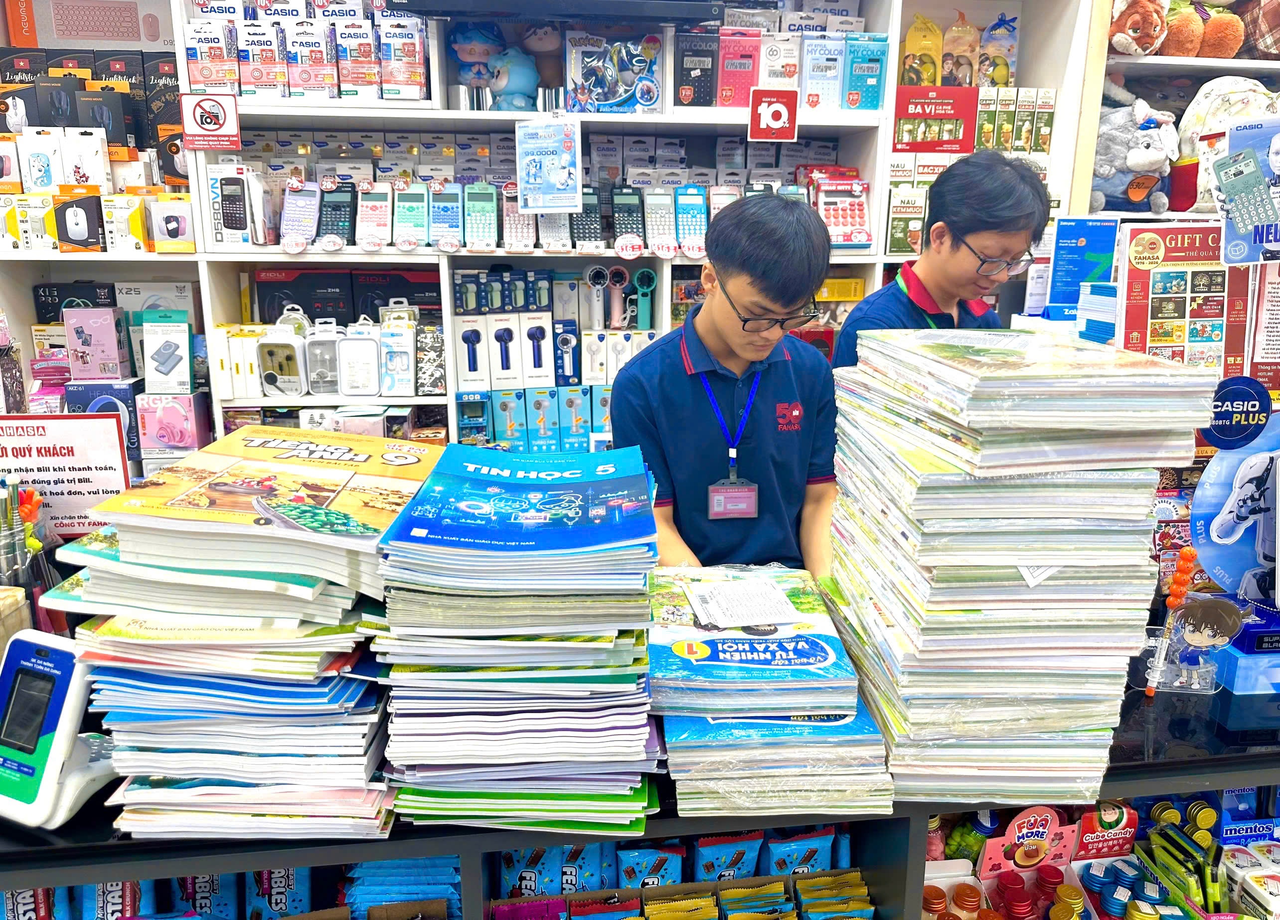 Ngành sách nhộn nhịp mùa khai trường