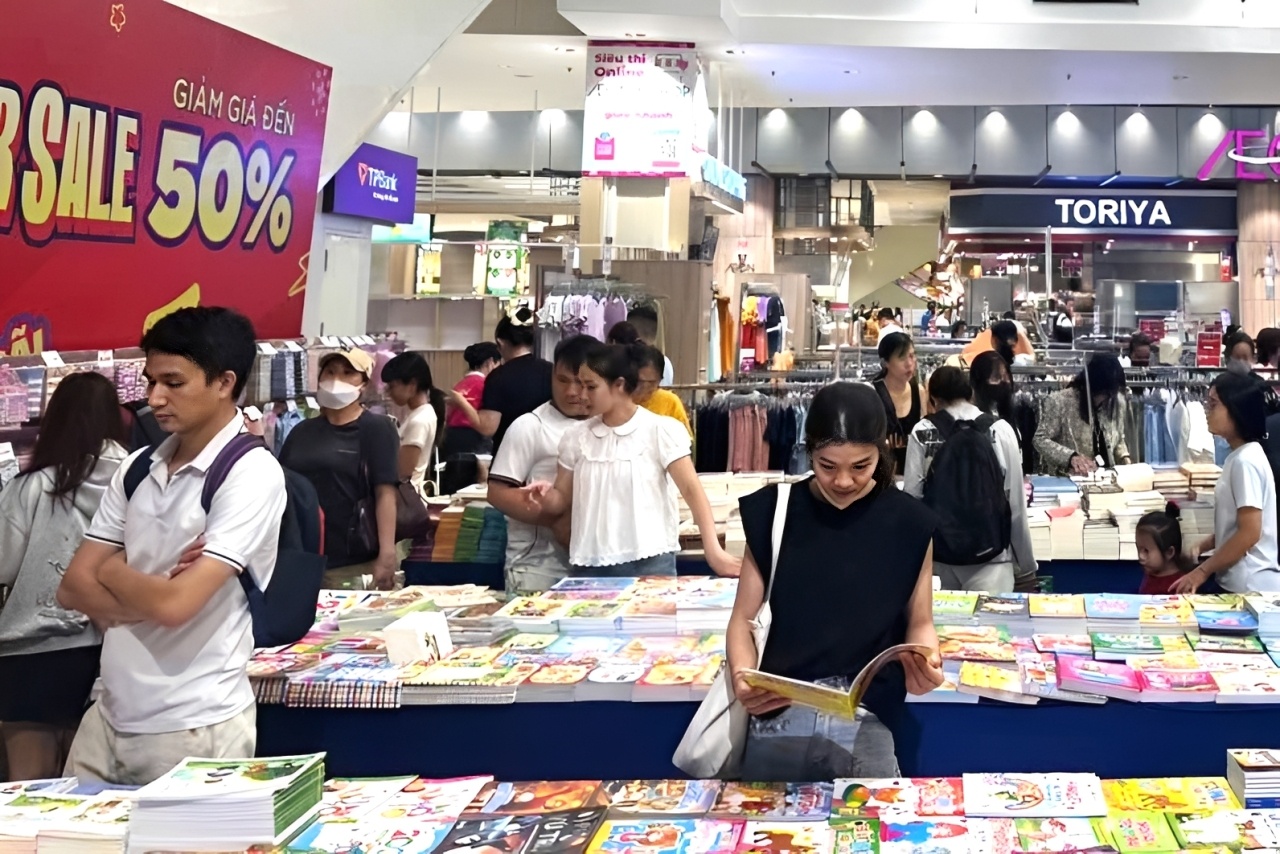 khai trường ảnh 2