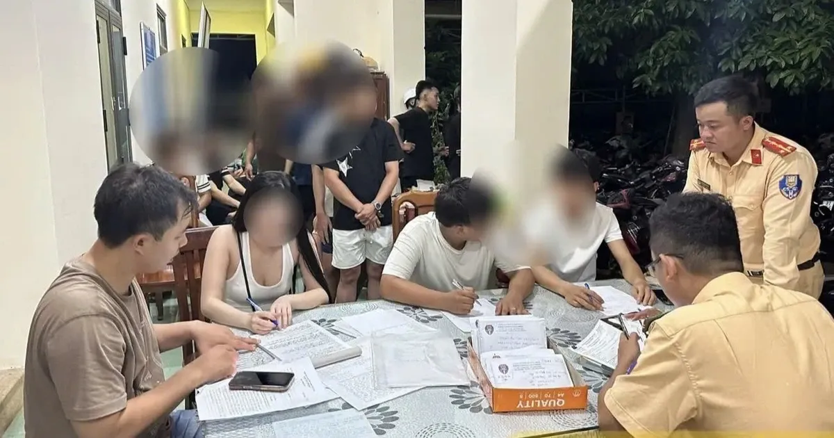 Hơn 200 thanh thiếu niên tụ tập, nẹt pô giữa đêm ở Quảng Ngãi