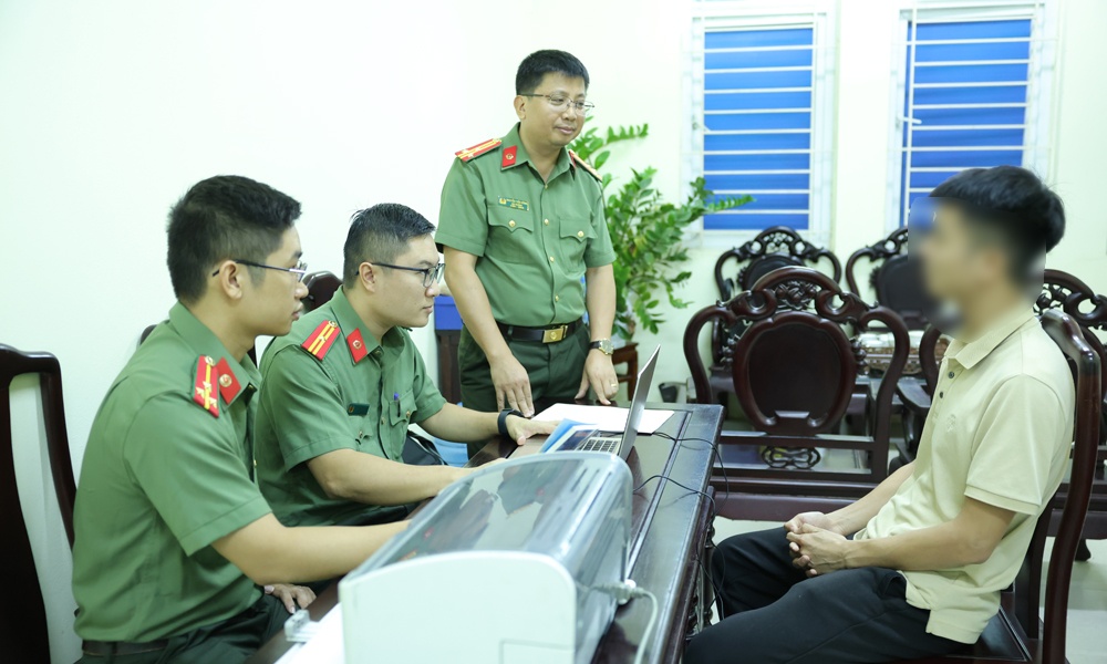 s&aacute;ch giả ảnh 3